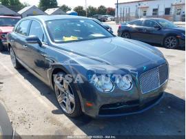 BENTLEY FLYING SPUR V8 2015