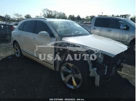 BENTLEY BENTAYGA   2018