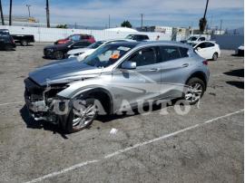 INFINITI QX30 BASE 2018