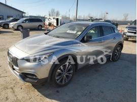 INFINITI QX30 BASE 2017