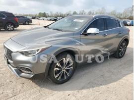 INFINITI QX30 BASE 2017