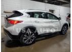 INFINITI QX30 BASE 2017