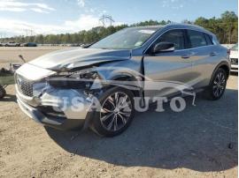 INFINITI QX30 BASE 2018