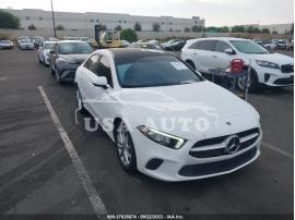 MERCEDES-BENZ A-CLASS A 220 2021