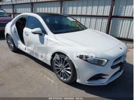 MERCEDES-BENZ A-CLASS A 220 2020