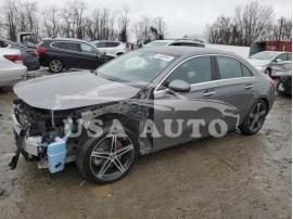 MERCEDES-BENZ A-CLASS A 220 4MAT 2021
