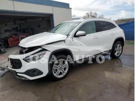 MERCEDES-BENZ GLA-CLASS GLA 250 2021