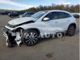 MERCEDES-BENZ GLA-CLASS GLA 250 4M 2021