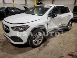 MERCEDES-BENZ GLA-CLASS GLA 250 4M 2021