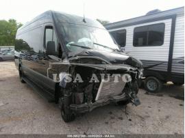 MERCEDES-BENZ SPRINTER 3500 2023