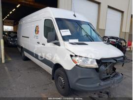 MERCEDES-BENZ SPRINTER 2500 2020