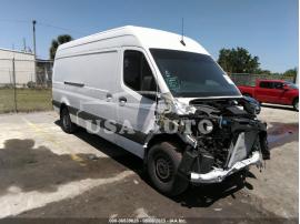 MERCEDES-BENZ SPRINTER 2500 2023