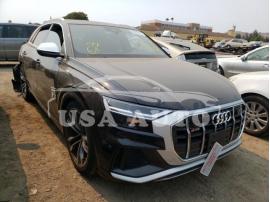 AUDI SQ8 PREMIU 2021
