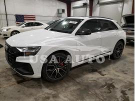AUDI SQ8 PRESTI 2021