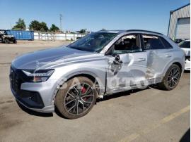 AUDI SQ8 PRESTI 2021