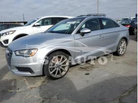 AUDI A3 PREMIUM 2015