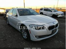 BMW 528I XDRIVE 2012