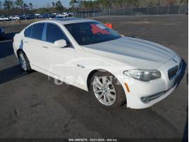 BMW 528I XDRIVE 2013