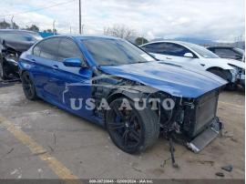 BMW M5   2015