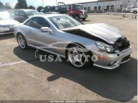 MERCEDES-BENZ SL-CLASS V8 2009