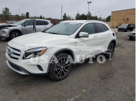 MERCEDES-BENZ GLA-CLASS GLA 250 2015