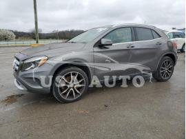 MERCEDES-BENZ GLA-CLASS GLA 250 2015