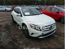 MERCEDES-BENZ GLA-CLASS GLA 250 2015