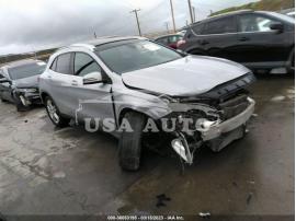 MERCEDES-BENZ GLA-CLASS GLA 250 2015