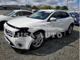 MERCEDES-BENZ GLA-CLASS GLA 250 2019