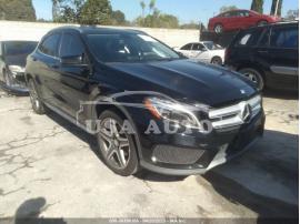 MERCEDES-BENZ GLA-CLASS GLA 250 2015