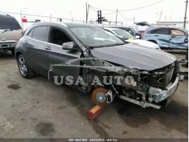MERCEDES-BENZ GLA-CLASS GLA 250 2015