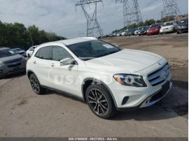 MERCEDES-BENZ GLA-CLASS GLA 250 2015