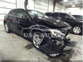 MERCEDES-BENZ GLA-CLASS GLA 250 2015