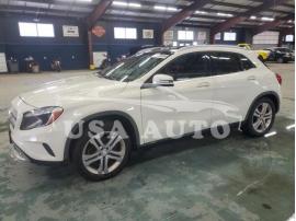 MERCEDES-BENZ GLA-CLASS GLA 250 4M 2016