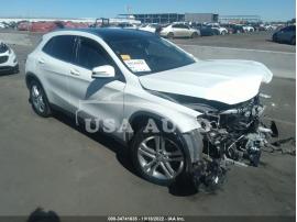 MERCEDES-BENZ GLA-CLASS GLA 250 2015