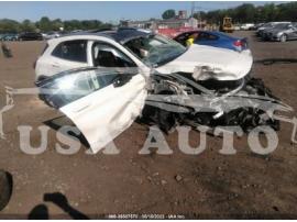 MERCEDES-BENZ GLA-CLASS GLA 250 2015