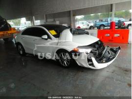 MERCEDES-BENZ A-CLASS A 220 2019