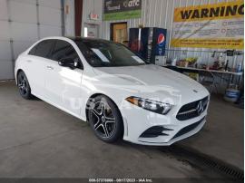 MERCEDES-BENZ A-CLASS A 220 2019