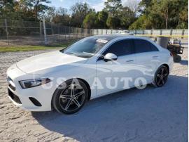 MERCEDES-BENZ A-CLASS A 220 4MAT 2019