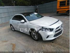 MERCEDES-BENZ A-CLASS A 220 2019