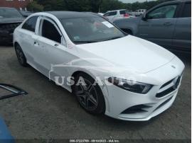 MERCEDES-BENZ A-CLASS A 220 2019