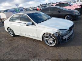 MERCEDES-BENZ C-CLASS C 300 2011