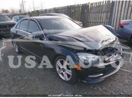 MERCEDES-BENZ C-CLASS C 300 2011