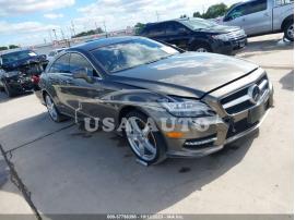 MERCEDES-BENZ CLS-CLASS CLS 550 2012