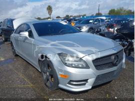MERCEDES-BENZ CLS-CLASS CLS 550 2012