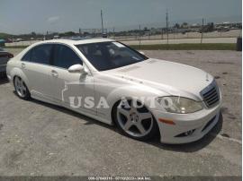 MERCEDES-BENZ S-CLASS 5.5L V8 2009