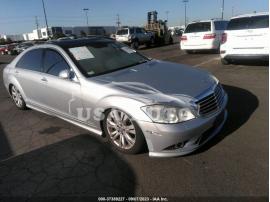 MERCEDES-BENZ S-CLASS 5.5L V8 2007