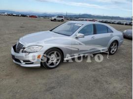 MERCEDES-BENZ S-CLASS S 550 2011