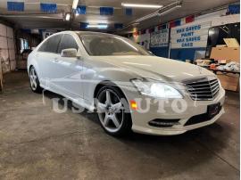 MERCEDES-BENZ S-CLASS S 550 2011