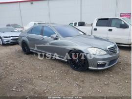MERCEDES-BENZ S-CLASS S 550 2011